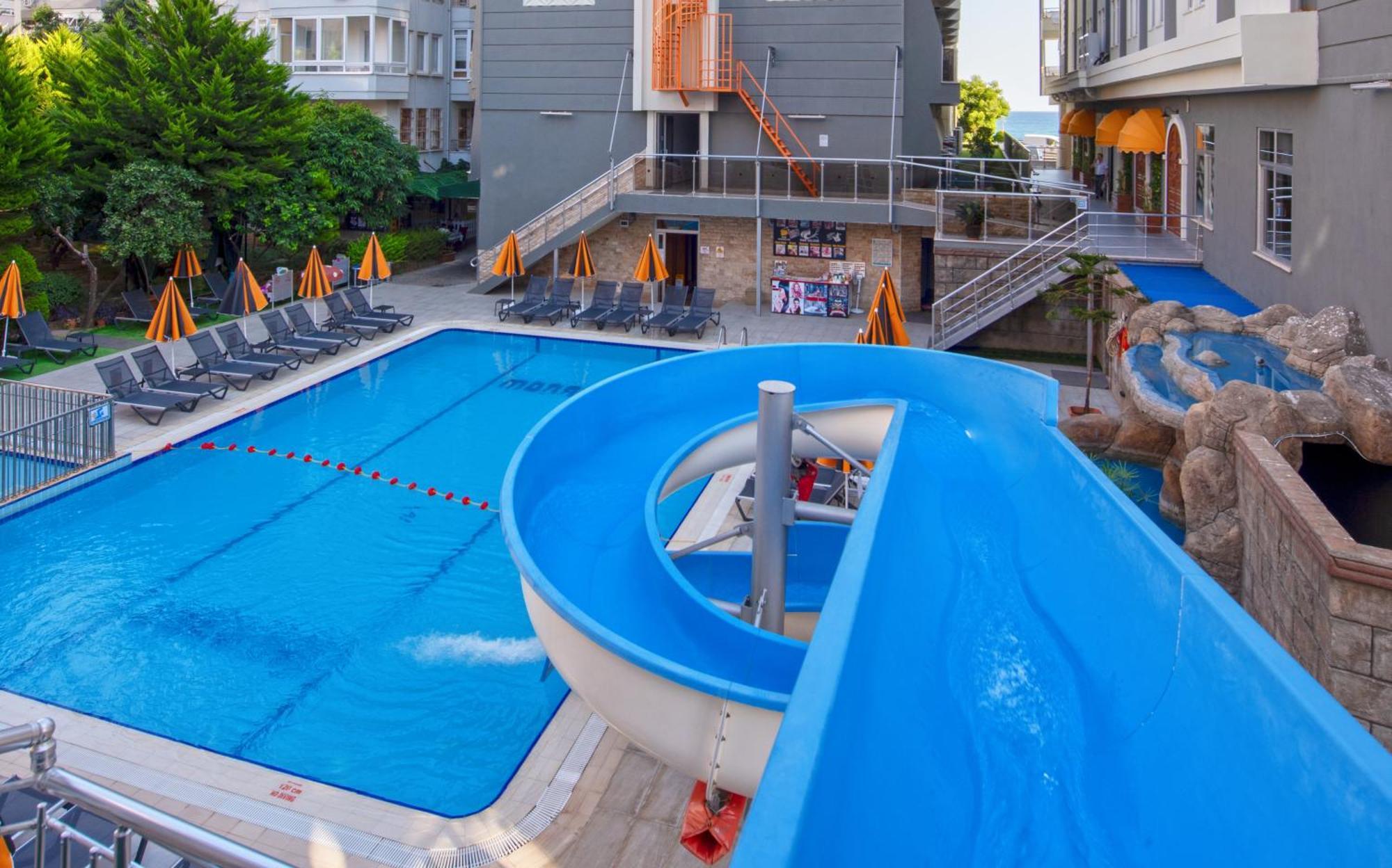 Monart City Hotel Alanya Exteriör bild