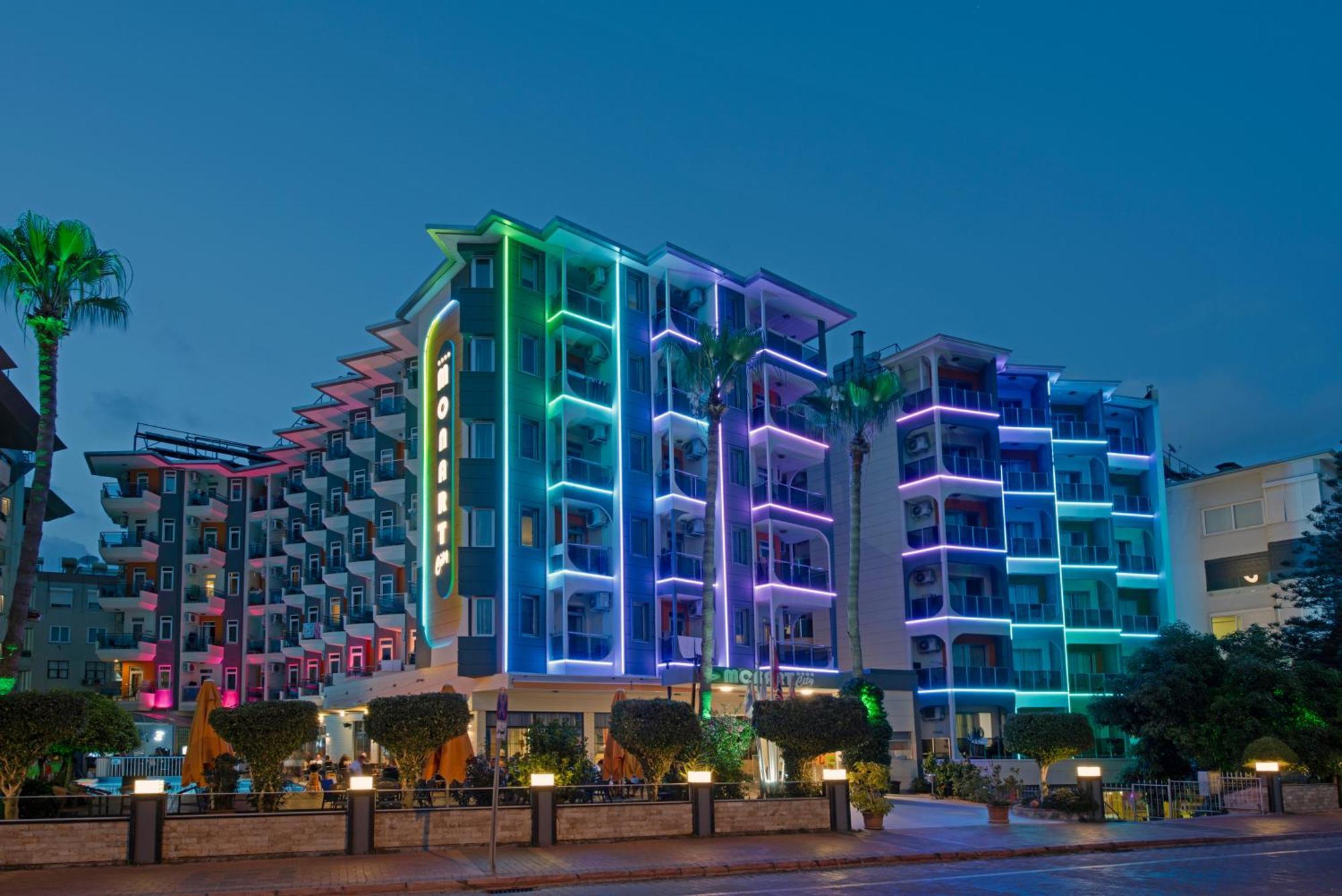 Monart City Hotel Alanya Exteriör bild